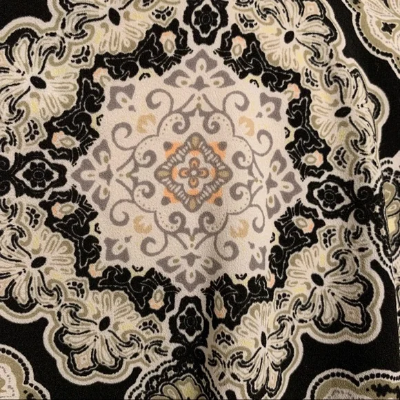 Croft & Barrow multi colored patterned Blouse size 2X - Picture 4 of 7